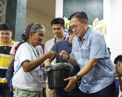 Bong Go supports fire victims' recovery in Cavite